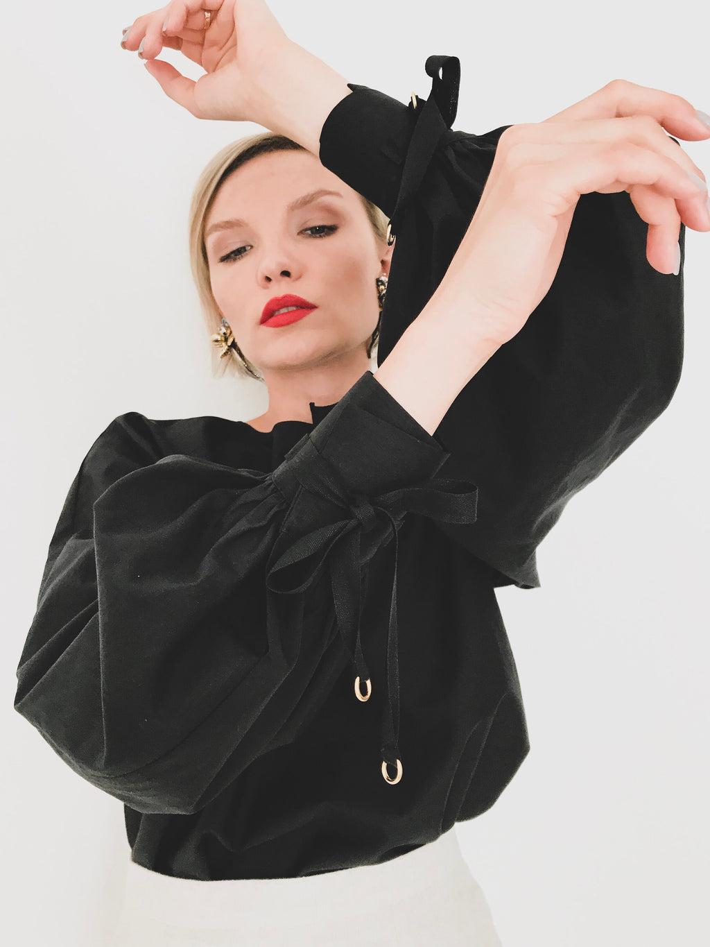 Noor Black Cotton Puff-Sleeve Blouse — view 2