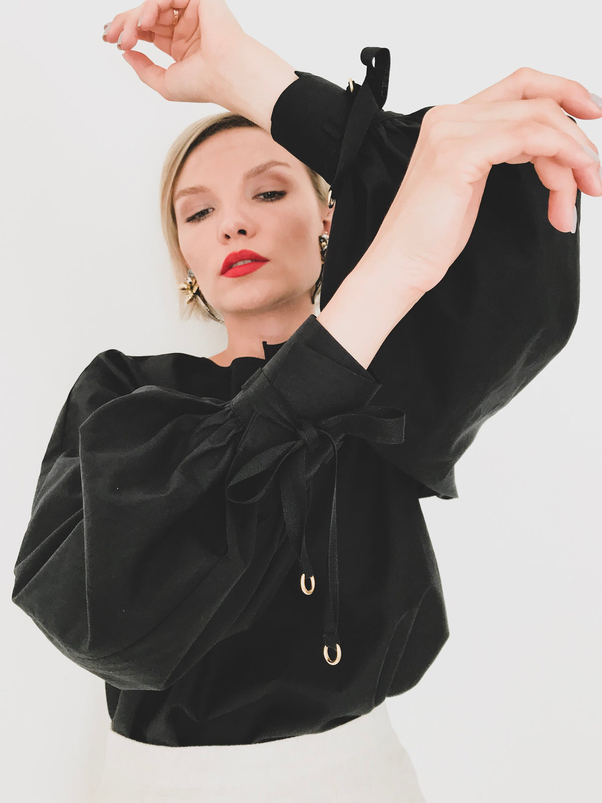 Noor Black Cotton Puff-Sleeve Blouse — view 2