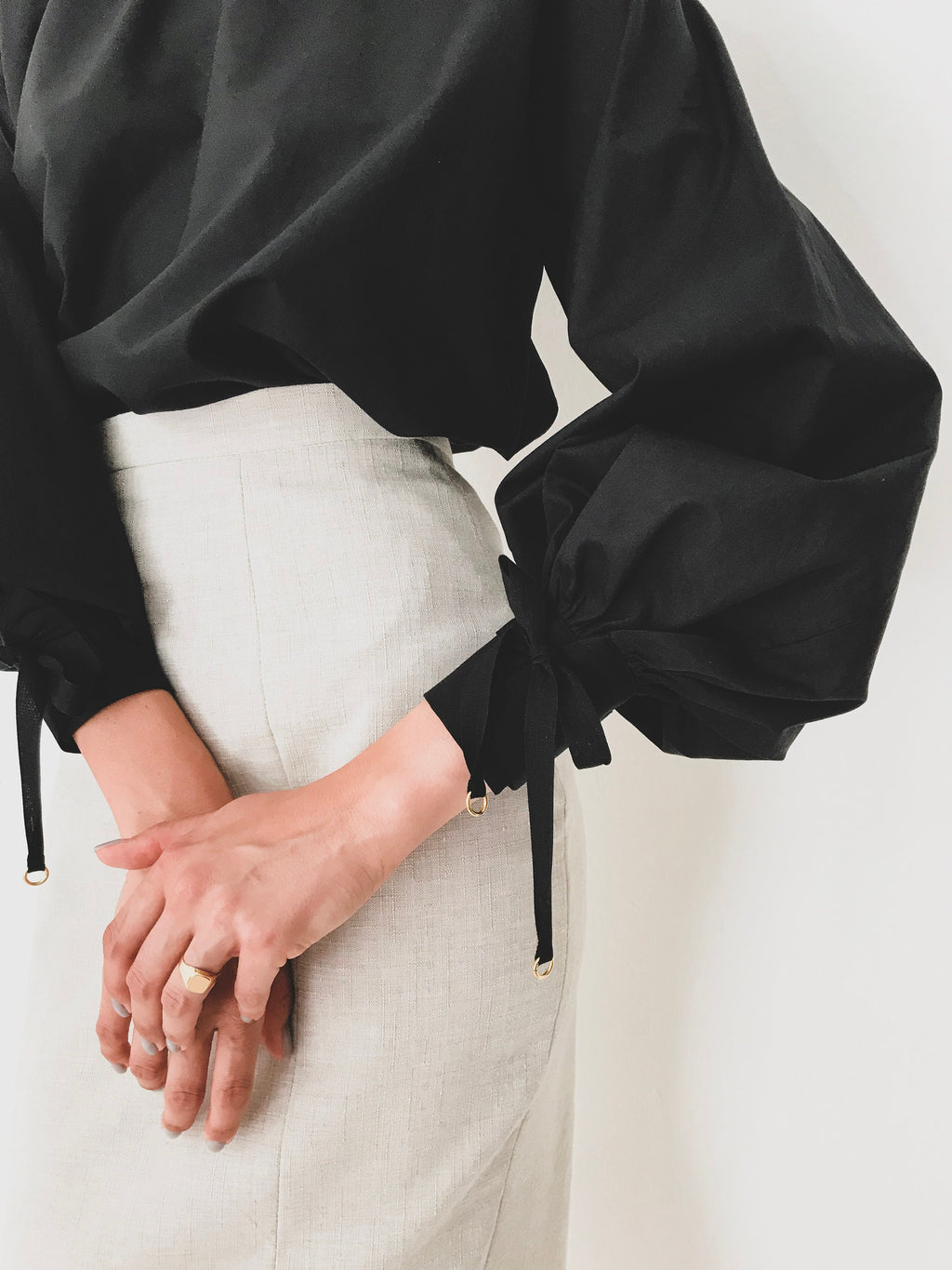 Noor Black Cotton Puff-Sleeve Blouse — view 6